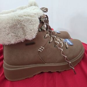 Skechers Tan Winter Boots with Fur Lining